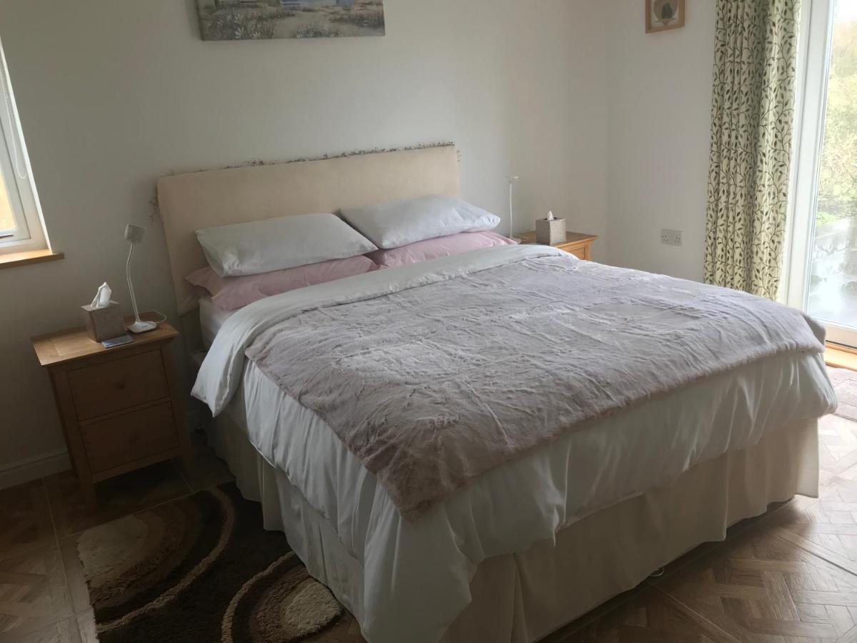 哈佛威斯特 Pembrokeshire Fields酒店 外观 照片